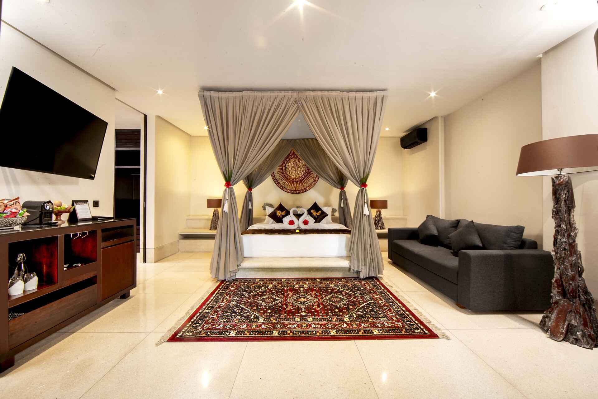 Garden View Royal Suite